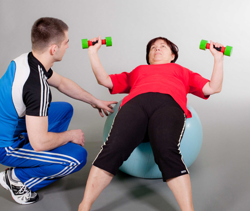 Trening siłowy u seniora w profilaktyce sarkopenii.